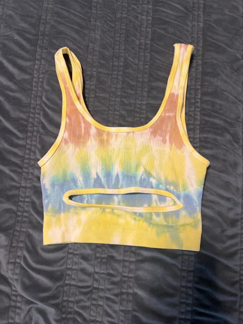 Cropped tank